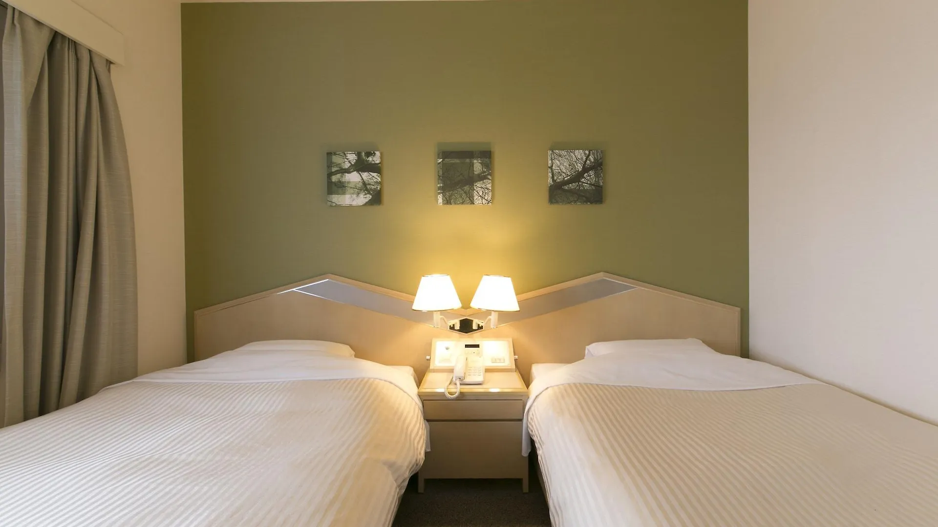 Shin Osaka Washington Hotel Plaza