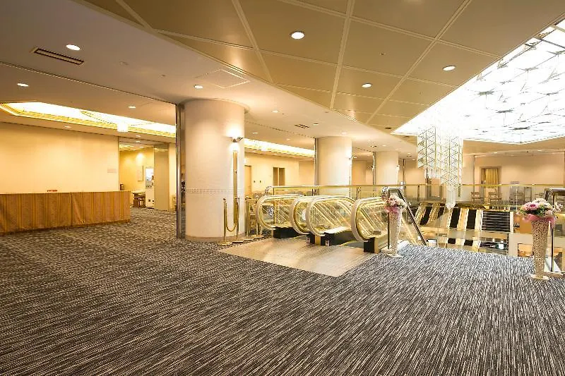 Shin Osaka Washington Hotel Plaza