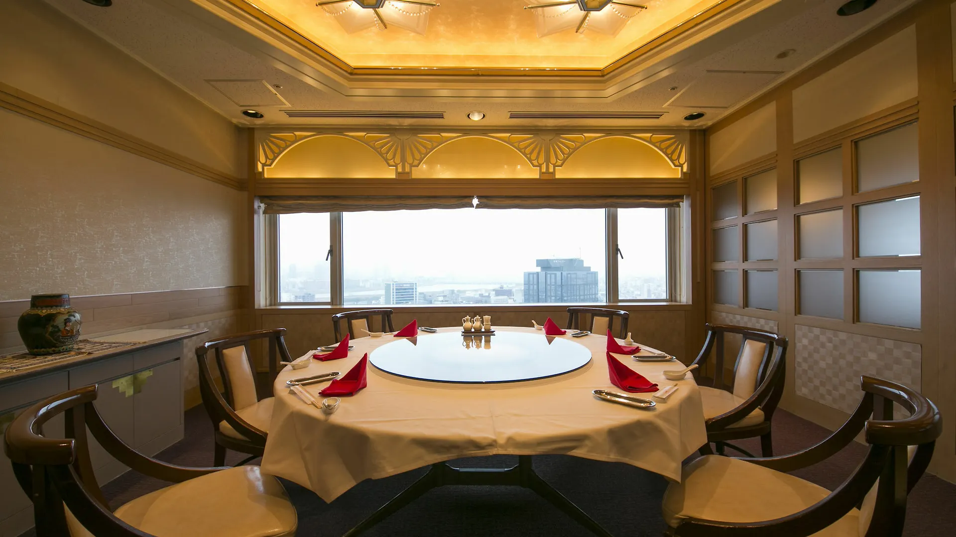 Shin Osaka Washington Hotel Plaza