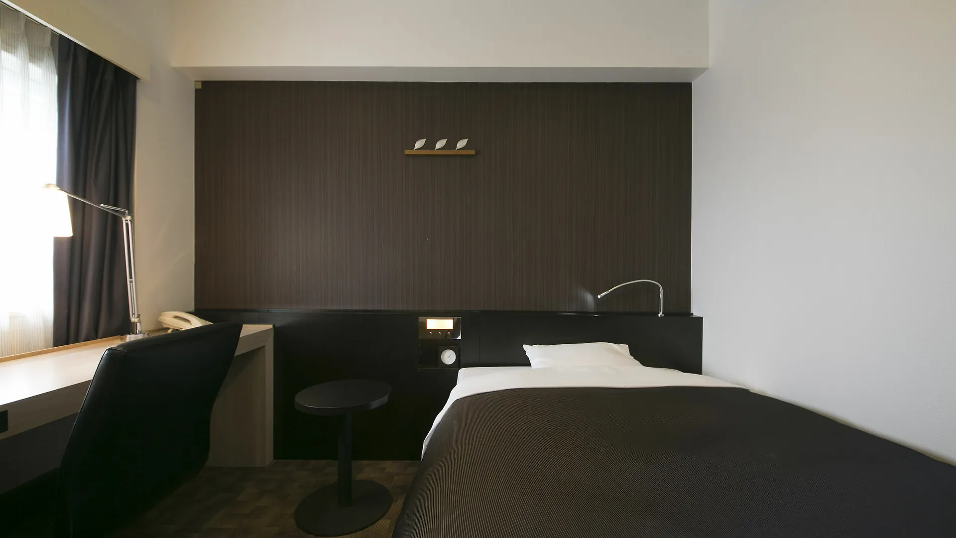 Shin Osaka Washington Hotel Plaza 3*,